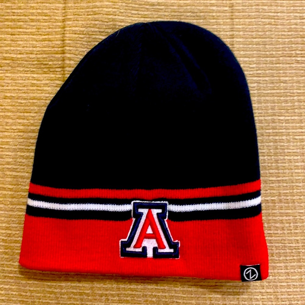 University of Arizona Beanie - NWT